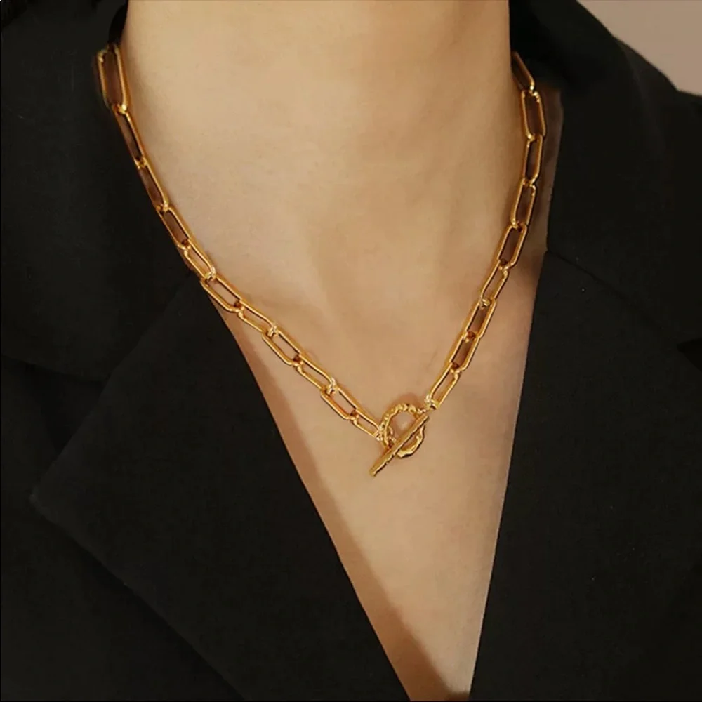 New Women’s Beautiful Cocktail Party Necklace - Picture 2 of 6